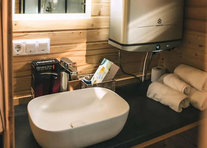 Whispers Of The Willow 2 By Tiny Away בית נופש *